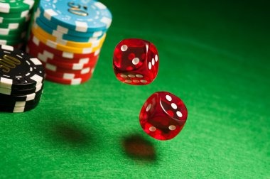 Roulette on mobile: instant bet placement and live spin view Smartphone screen showing gajahwin live roulette table with spinning wheel
